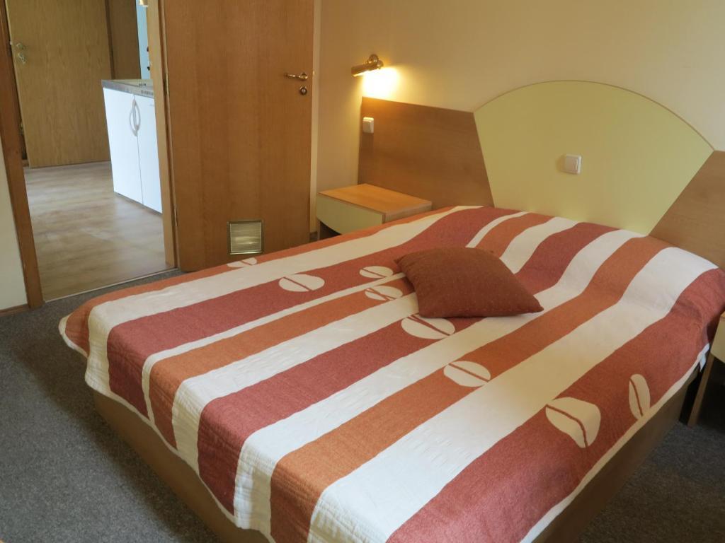 Solaris Apartments سينتس قسطنطين وهيلينا الغرفة الصورة